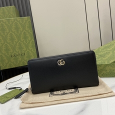 Gucci Wallets & Purse